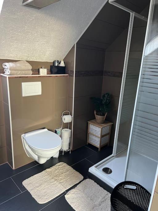 5Minuten Von Der City Entfernte Wohnung Mit Parkpl Bielefeld Exterior photo